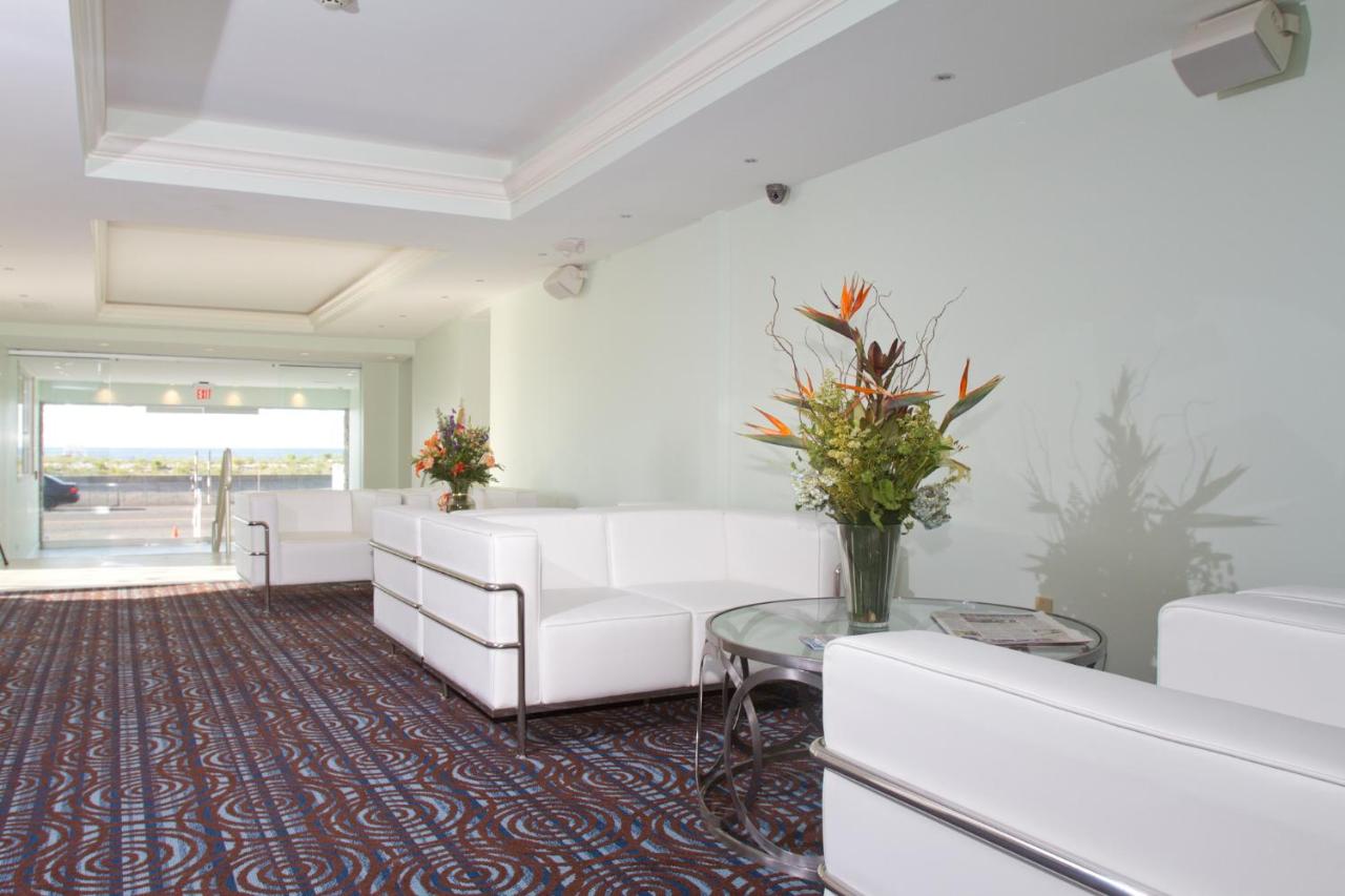 | Ocean Club Hotel