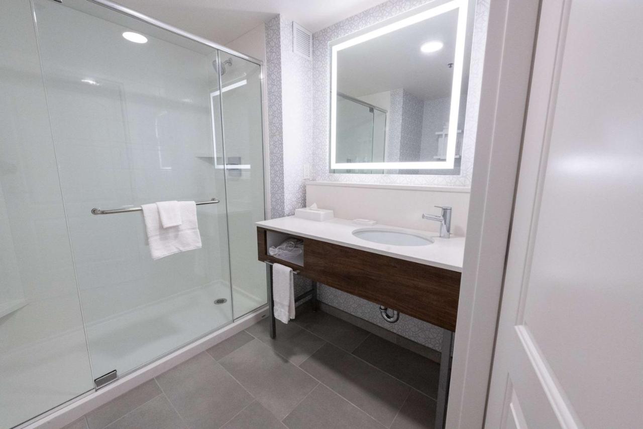 Double Room - Non-Smoking at Hampton Inn Fremont