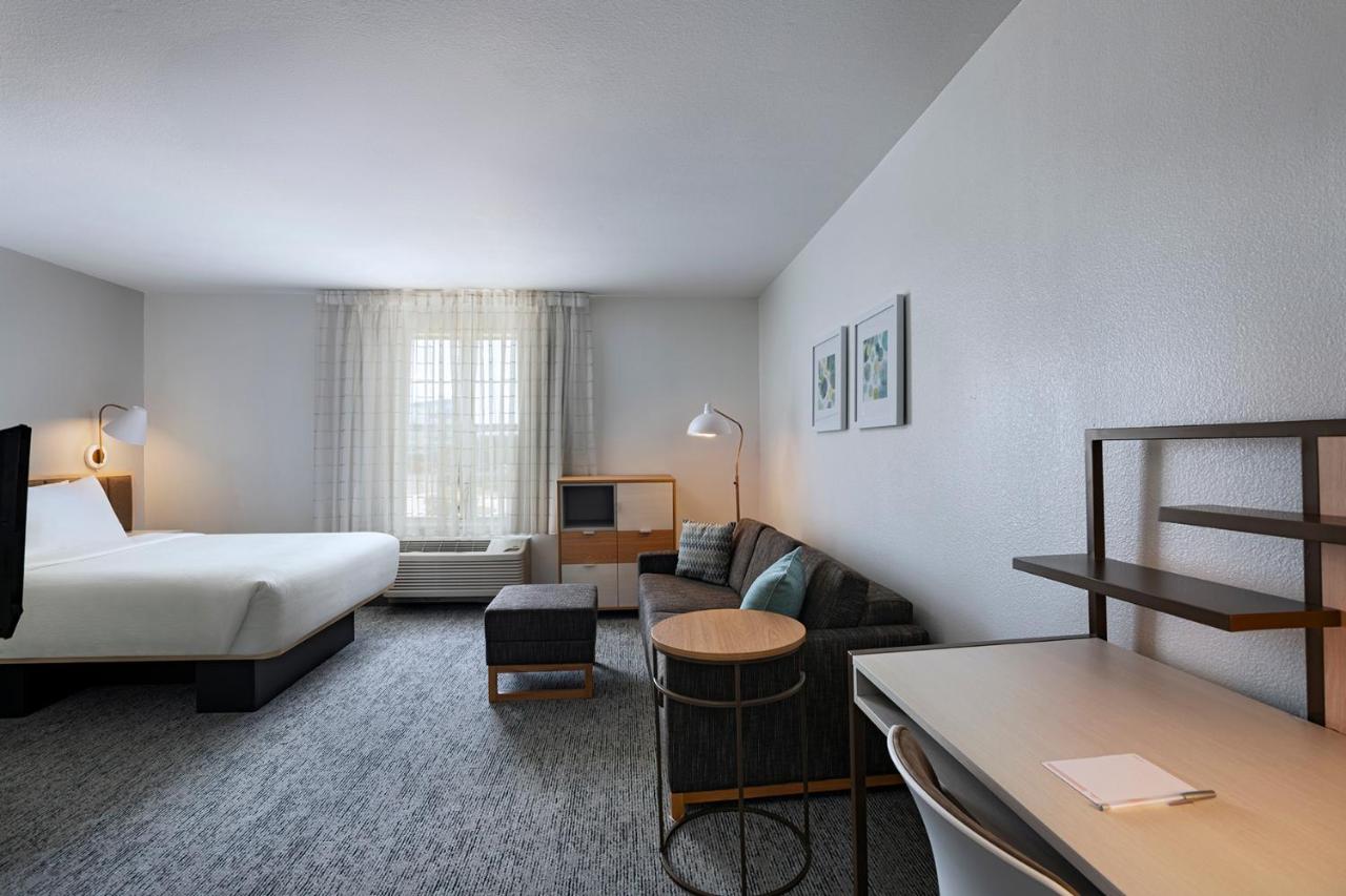 | TownePlace Suites by Marriott College Station