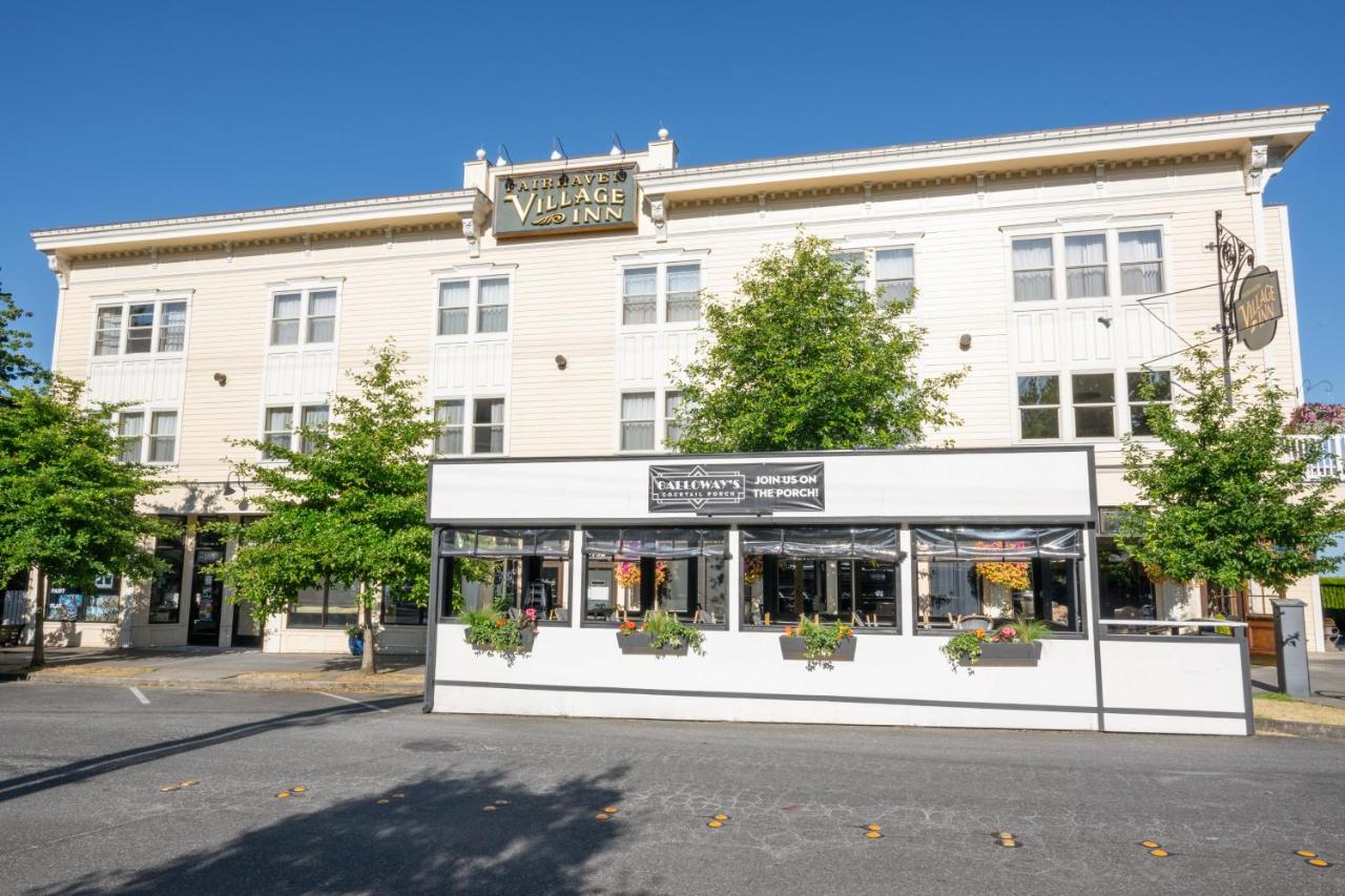 | Fairhaven Village Inn