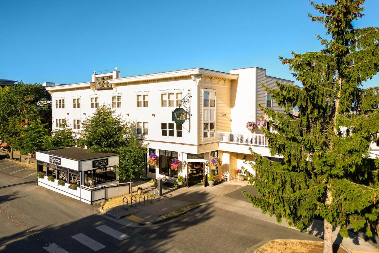 | Fairhaven Village Inn