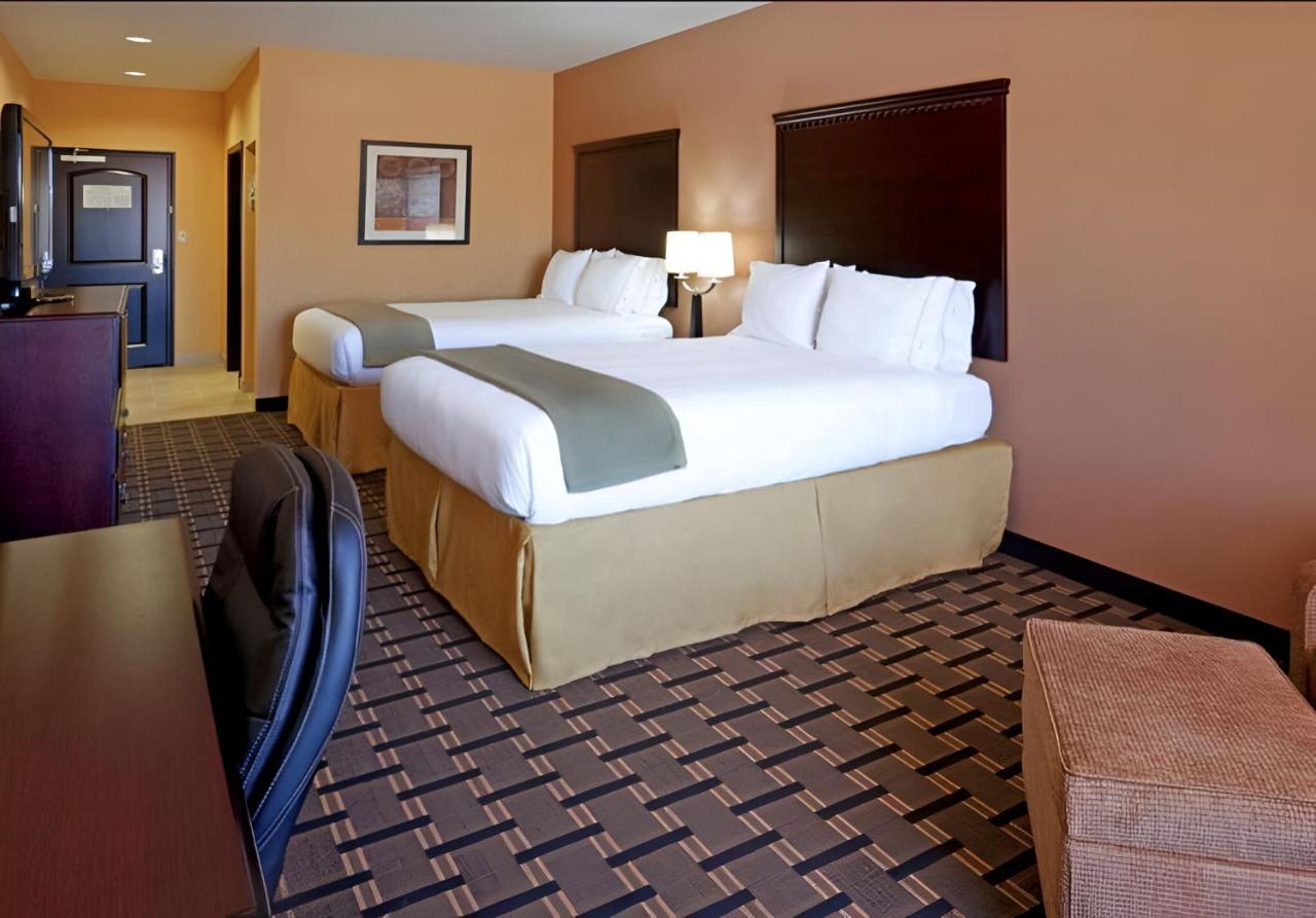 Suite with Two Queen Beds and Sofa Bed - Accessible/Non Smoking at Comfort Inn & Suites Dallas Medical - Market Center