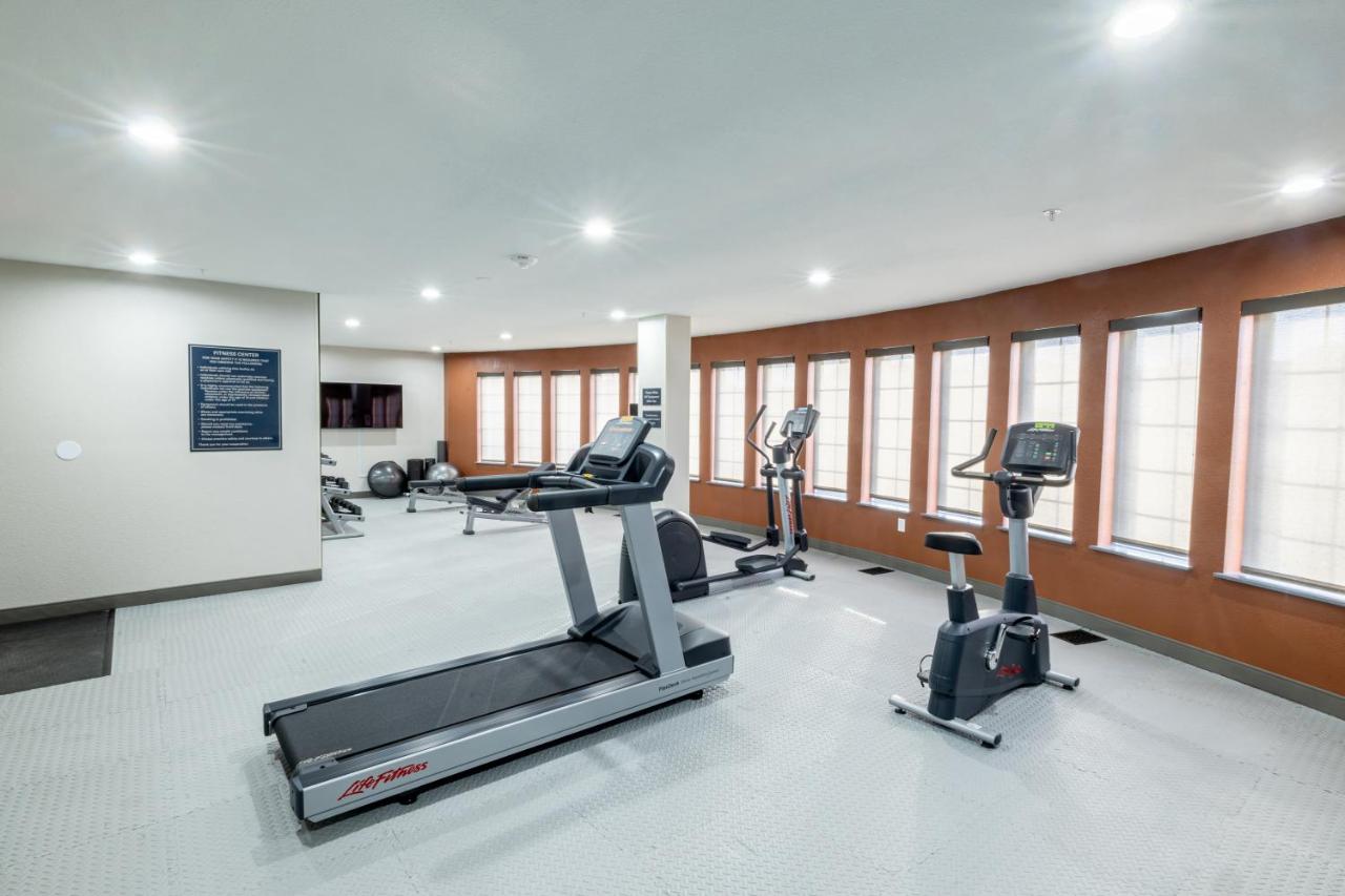 | Hawthorn Suites by Wyndham Wichita West