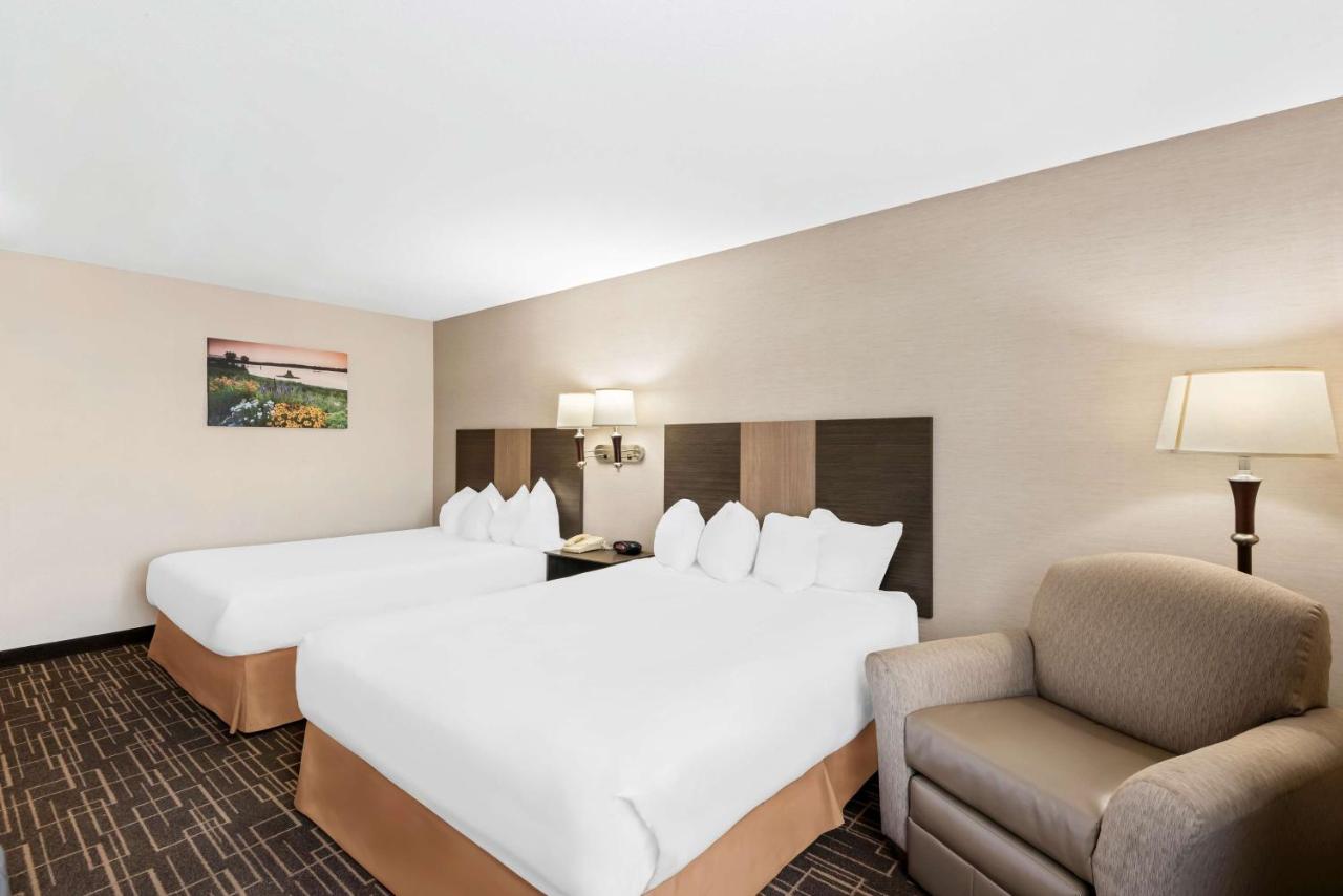 Queen Room with Two Queen Beds - Non-Smoking at Best Western Airport Inn