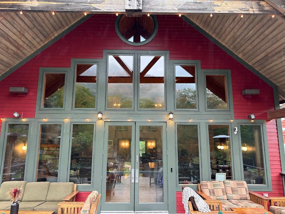  | Minnewaska Lodge