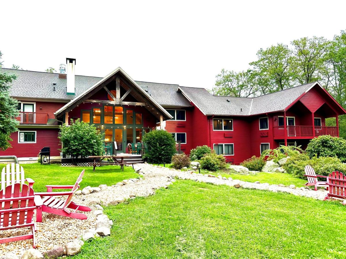  | Minnewaska Lodge