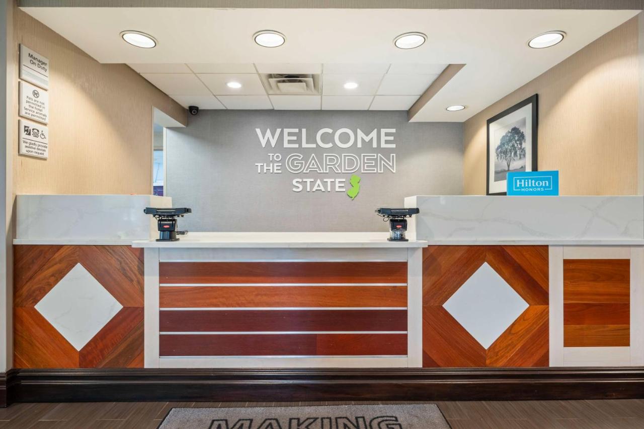 | Hampton Inn Ridgefield Park