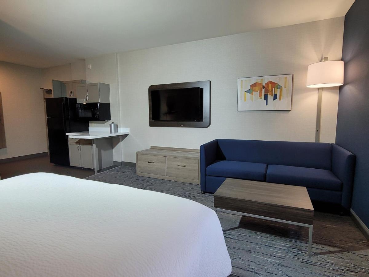  | Holiday Inn Express San Diego South - Chula Vista, an IHG Hotel