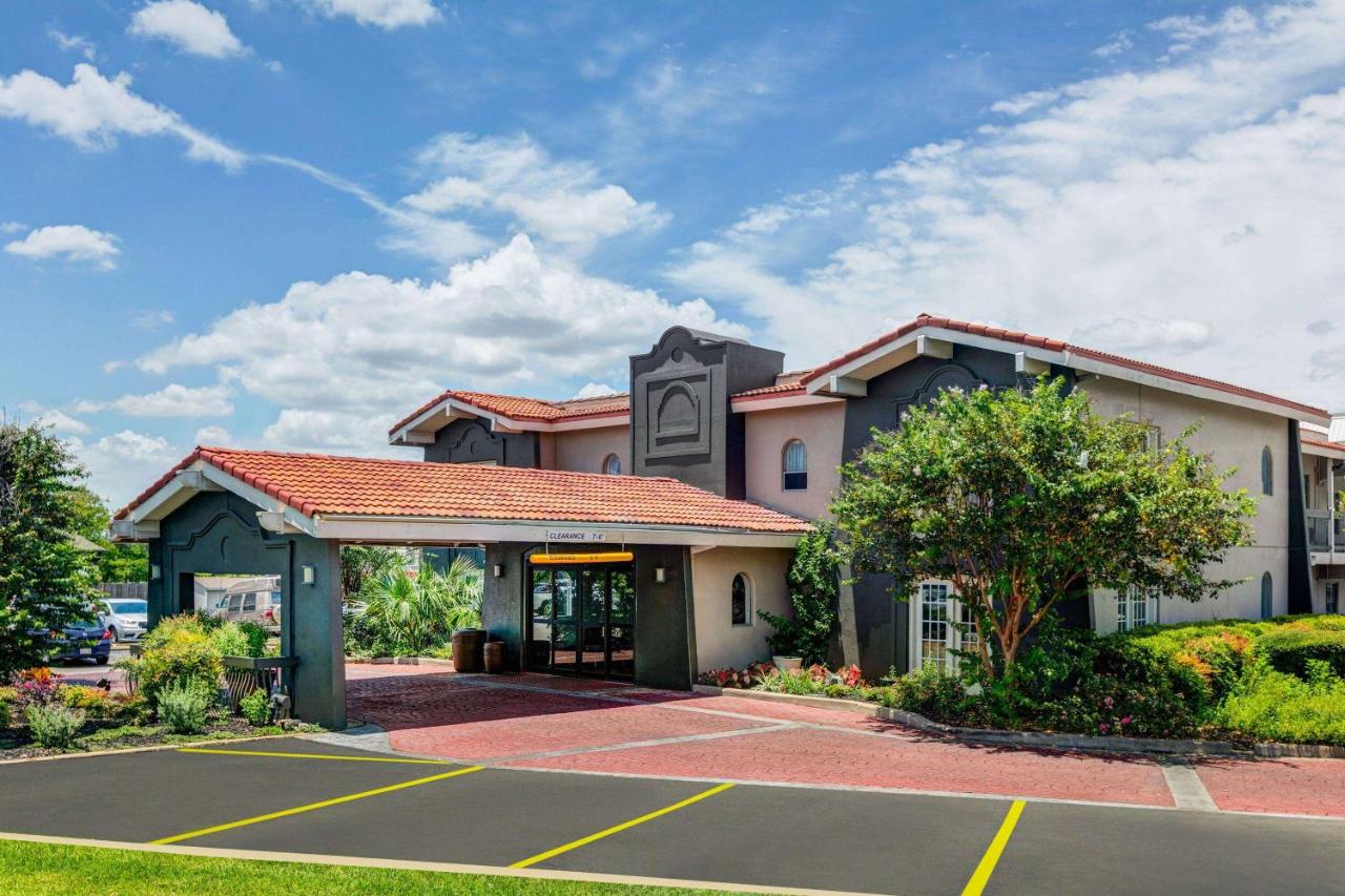  | La Quinta Inn by Wyndham Austin University Area