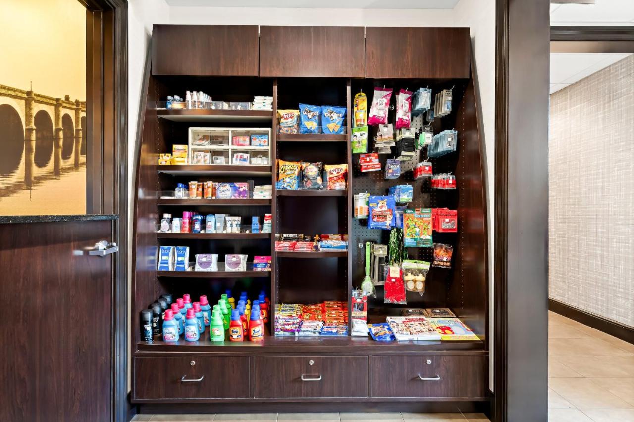 | Staybridge Suites - Cincinnati North, an IHG Hotel