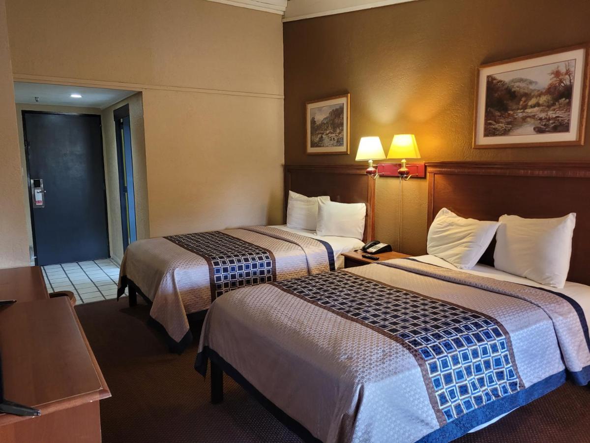 Standard Double Room at Stay Express Inn Athens