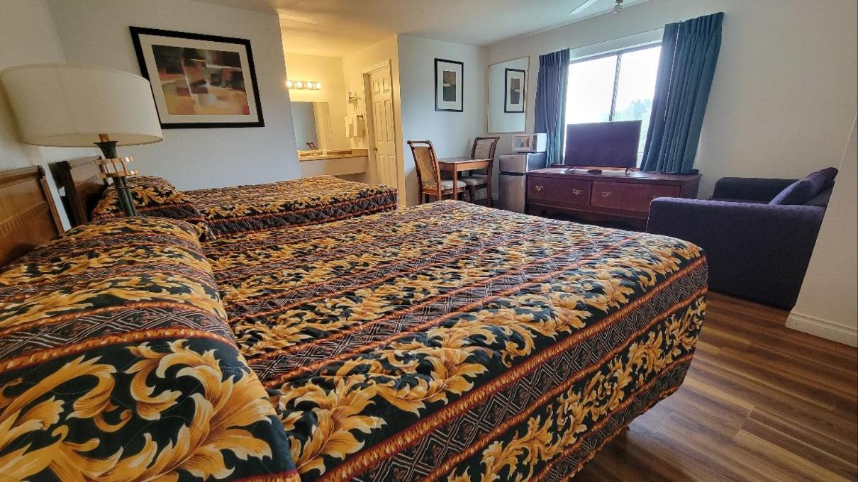 | Nites Inn Motel