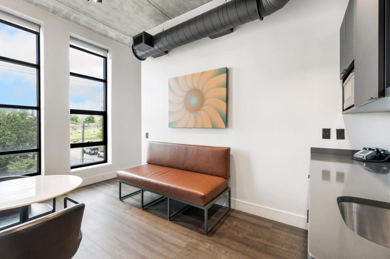 Studio at Waymore's Hotel Nashville