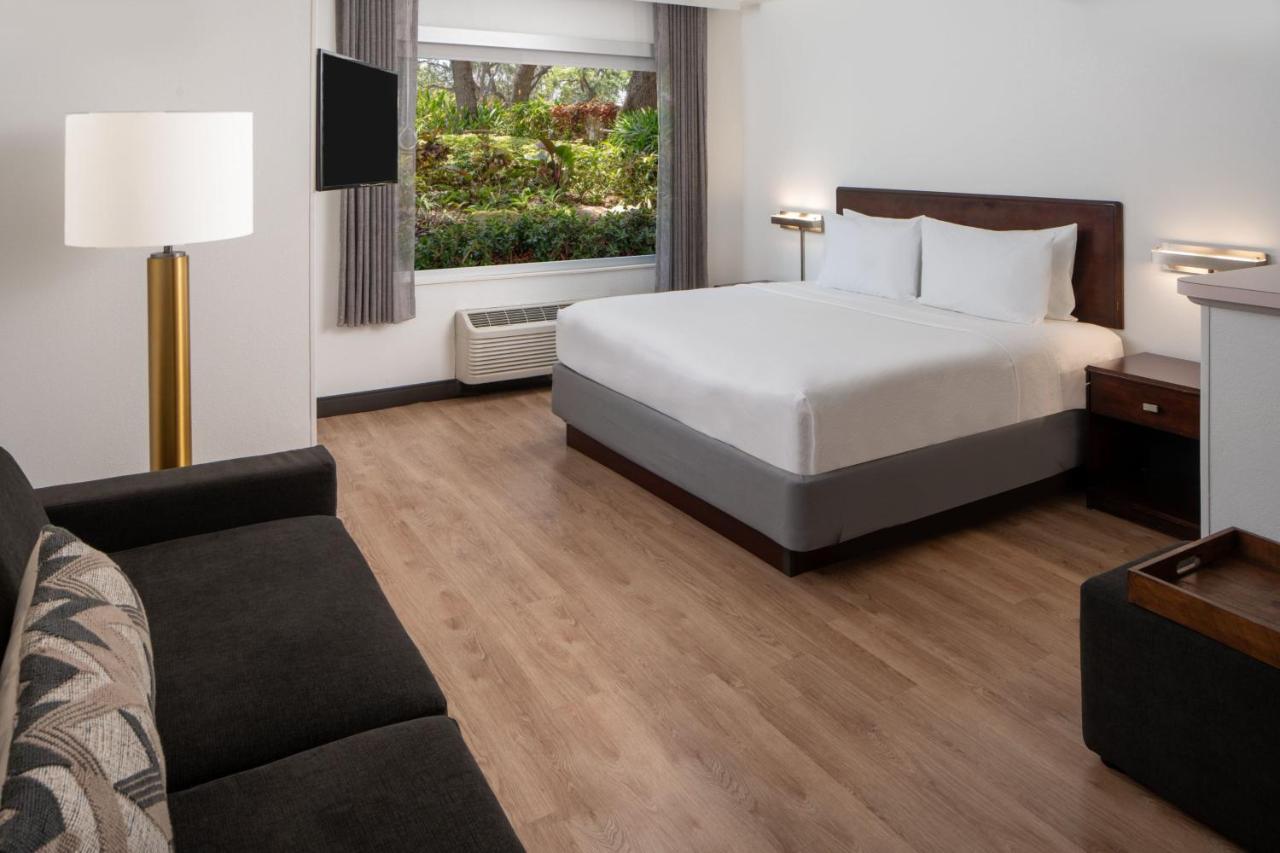| SpringHill Suites Fort Lauderdale Airport