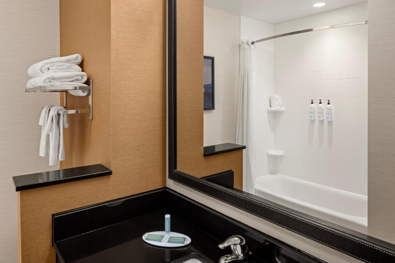 Queen Room with Two Queen Beds at Fairfield Inn & Suites by Marriott Waterloo Cedar Falls