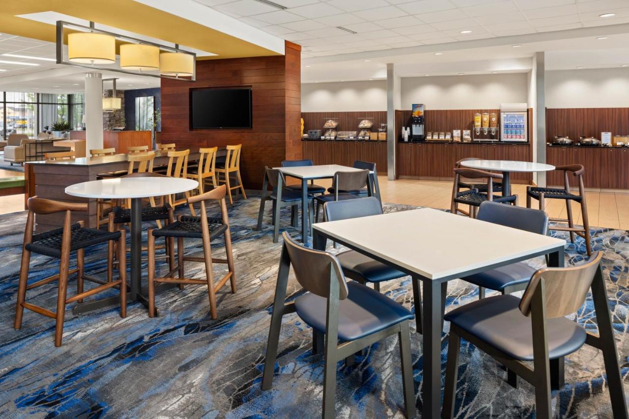  | Fairfield Inn & Suites by Marriott Waterloo Cedar Falls