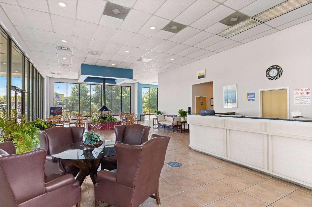 | Days Inn by Wyndham St George