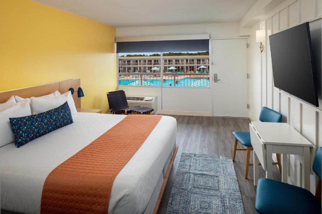 | Harbor Hotel Provincetown
