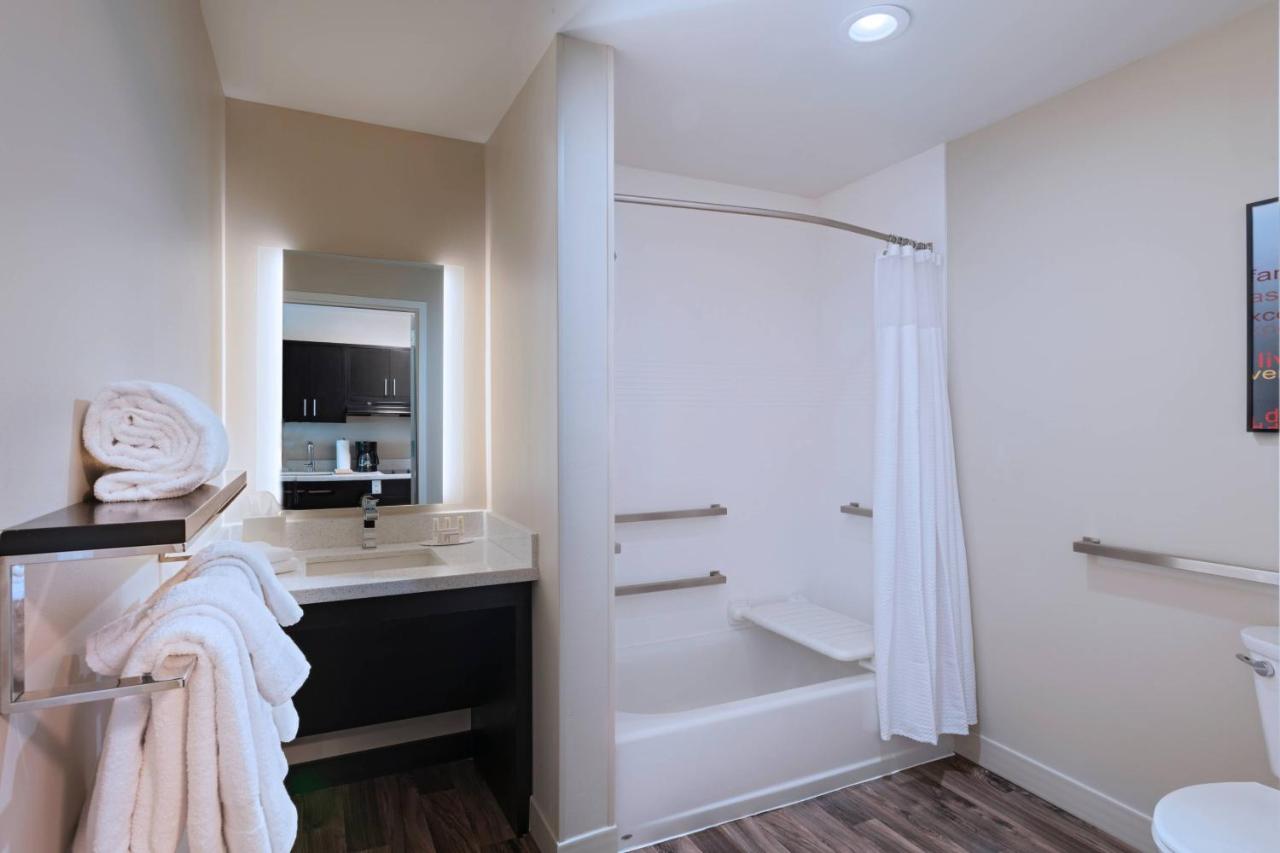 King Studio with Sofa Bed at TownePlace Suites by Marriott Dallas DFW Airport North/Irving