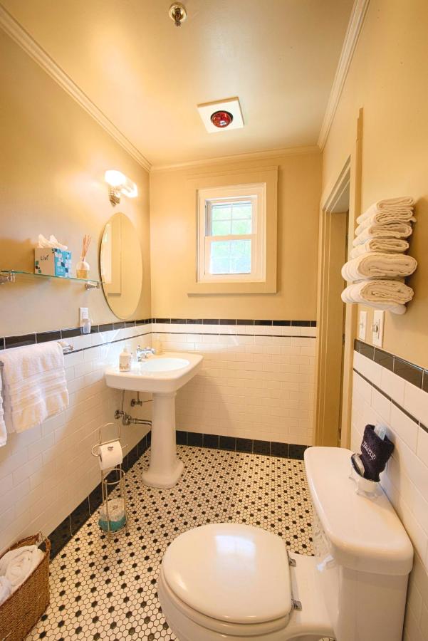 | Historic Tapoco Lodge