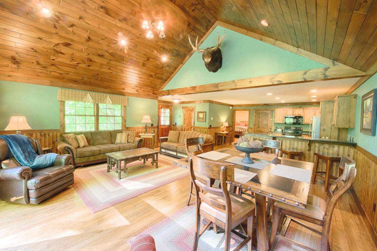| Historic Tapoco Lodge