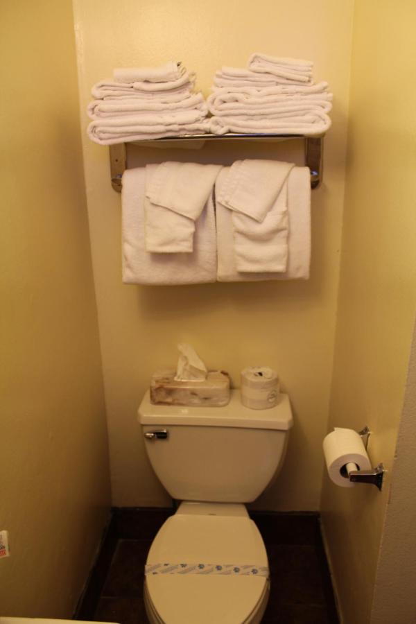 Family Suite 3 Queen Beds with Kitchenette - Non Smoking at Riverside Inn & Suites Santa Cruz