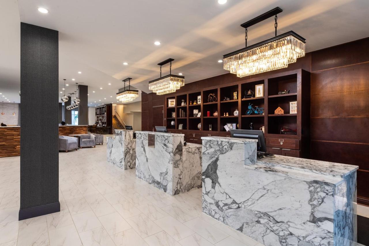 | Four Points by Sheraton Atlanta Airport West