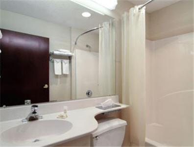 | Stay Express inn and Suites Atlanta Union City