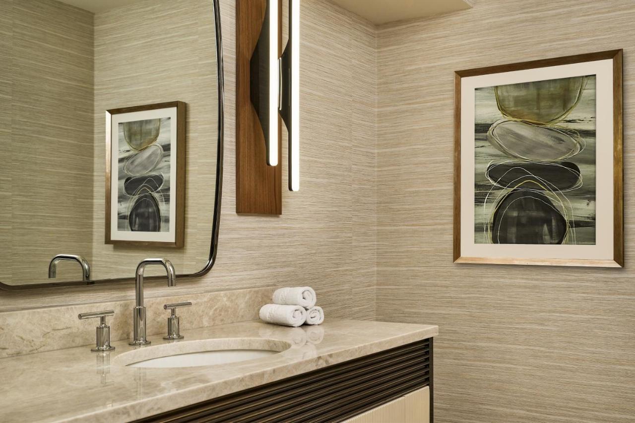 | The Ritz-Carlton, Denver