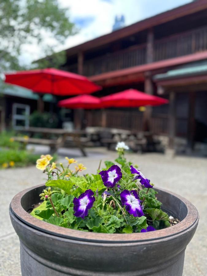 | Chewuch Inn & Cabins