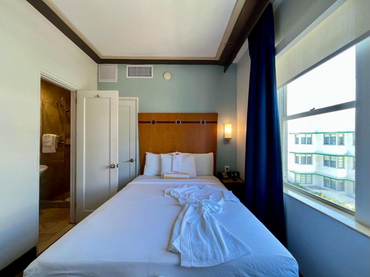 | Majestic Hotel South Beach
