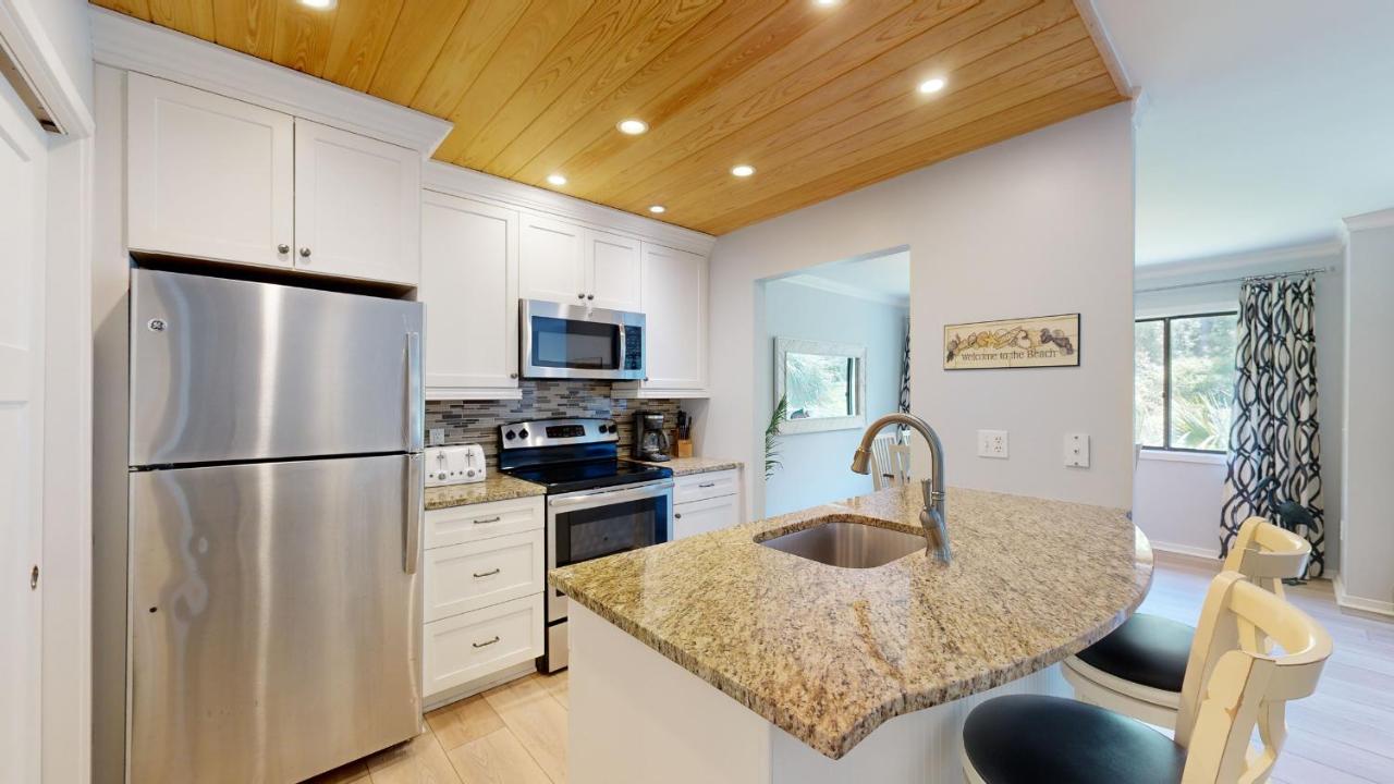  | 213 Turnberry Village