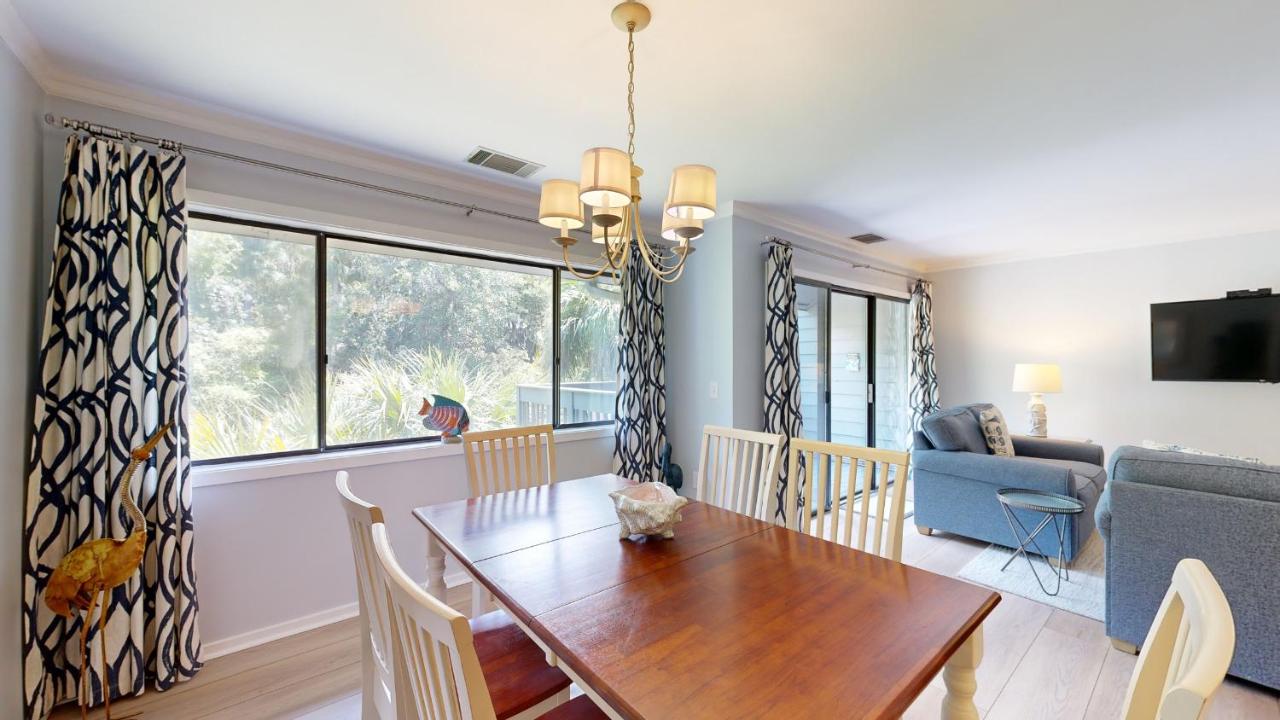 | 213 Turnberry Village