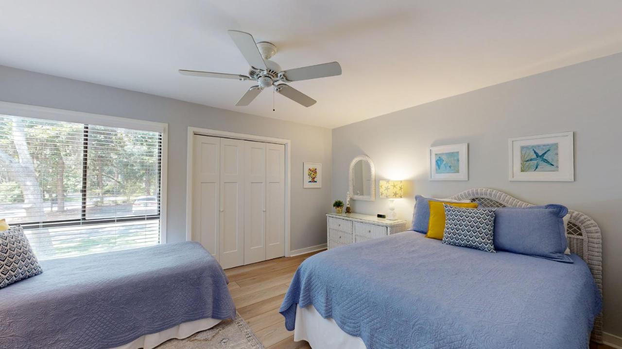 | 213 Turnberry Village