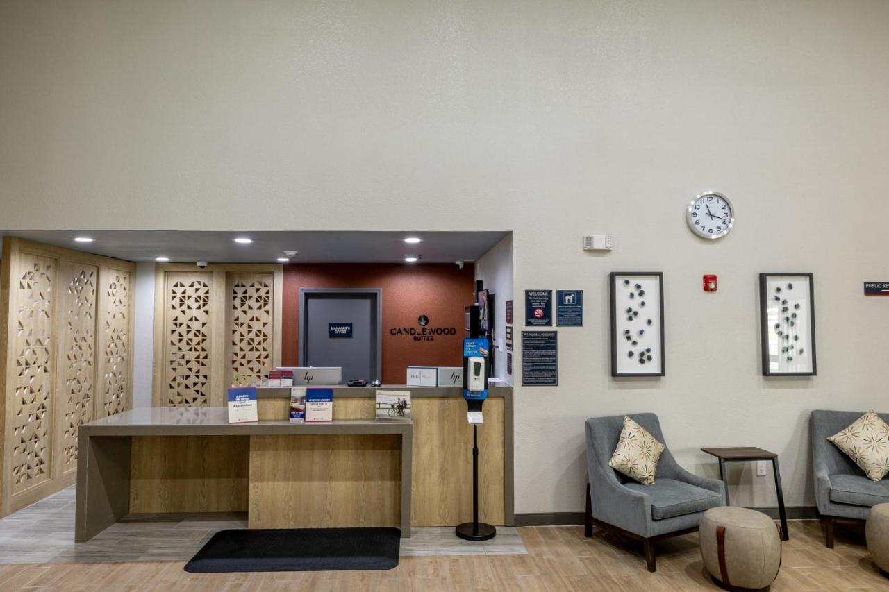 | Hawthorn Suites by Wyndham Wichita West
