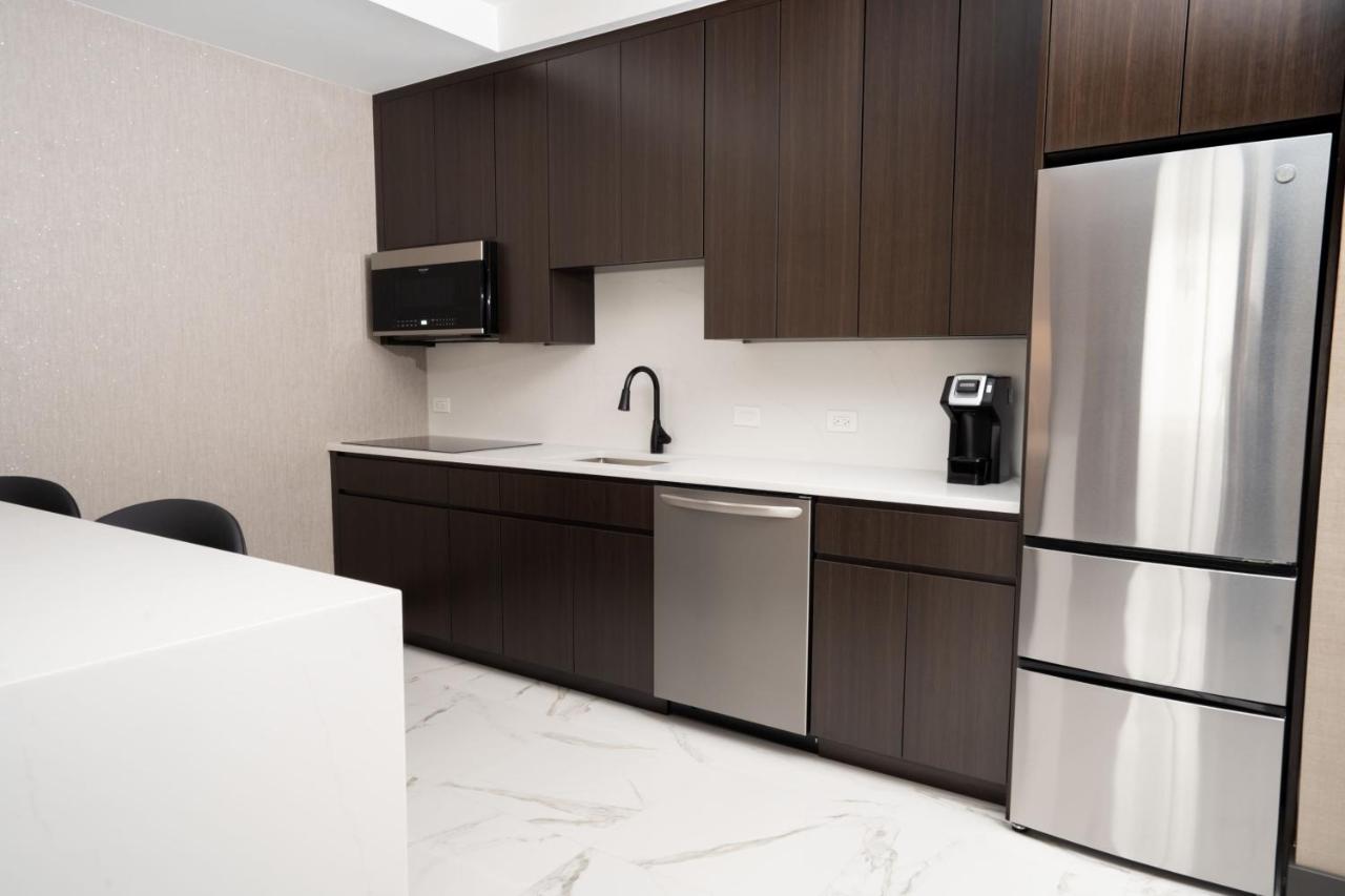 Penthouse Suite with Sofa Bed at SpringHill Suites by Marriott Chicago Chinatown