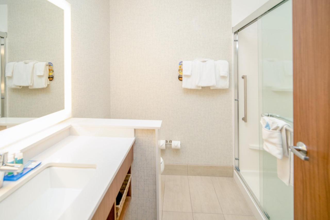 King Room with Sofa Bed at Holiday Inn Express Houghton-Keweenaw by IHG