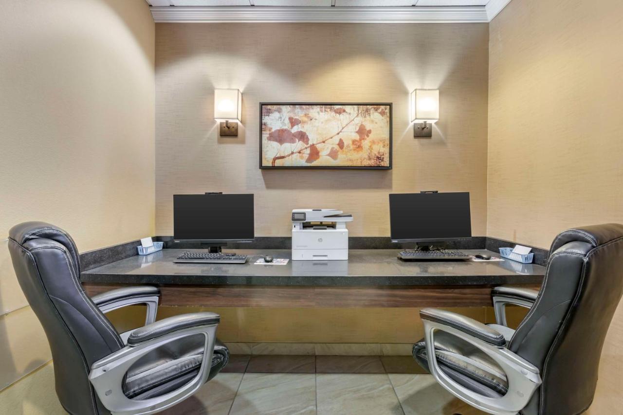 | Best Western Plus Chandler Hotel & Suites