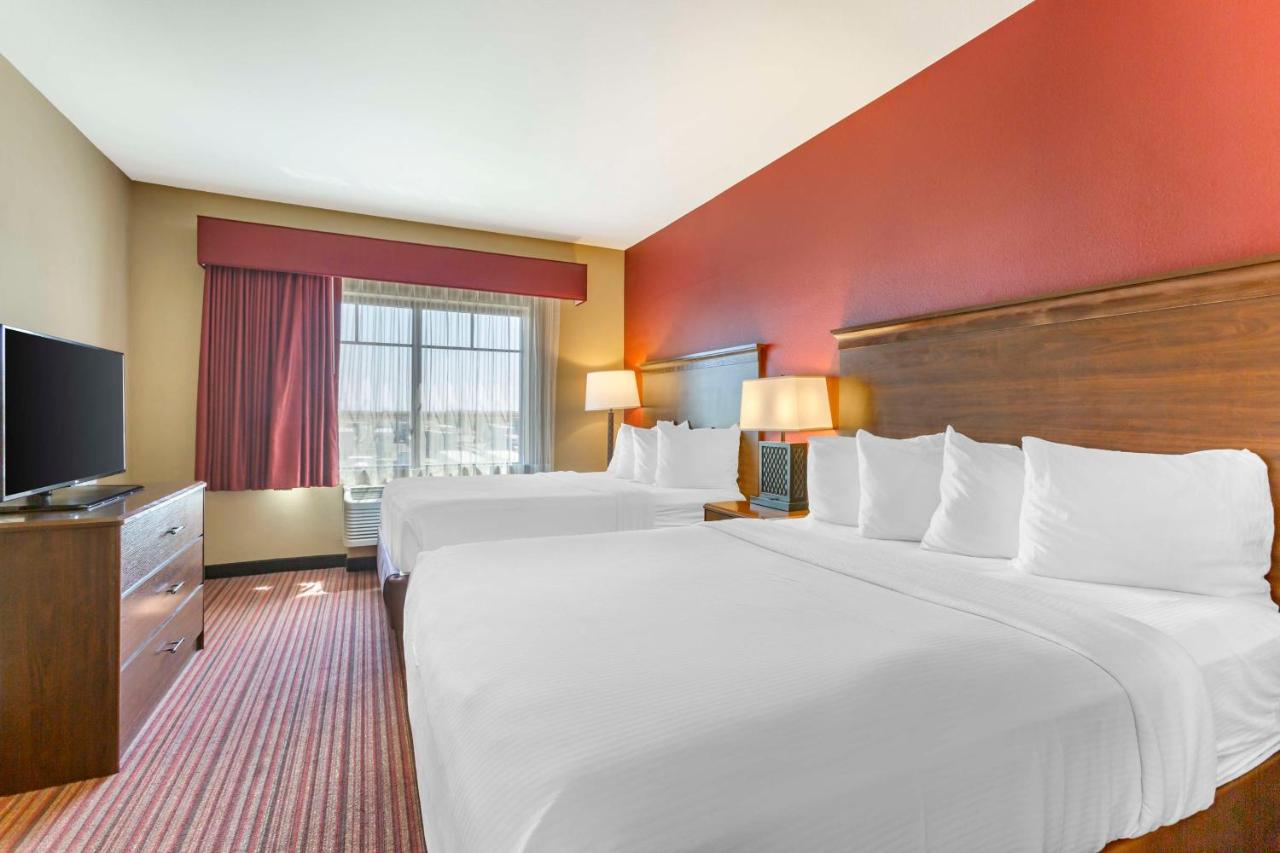 Queen Suite with Sofa Bed - Non-Smoking at Best Western Plus Chandler Hotel & Suites
