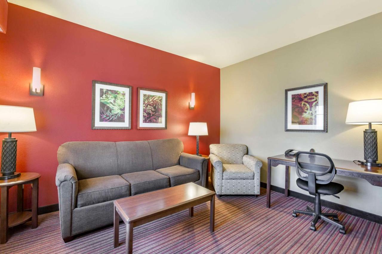 | Best Western Plus Chandler Hotel & Suites