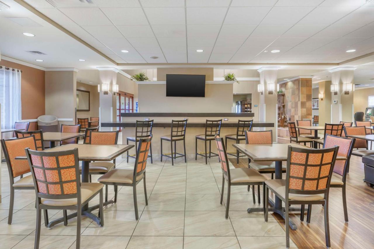 | Best Western Plus Chandler Hotel & Suites