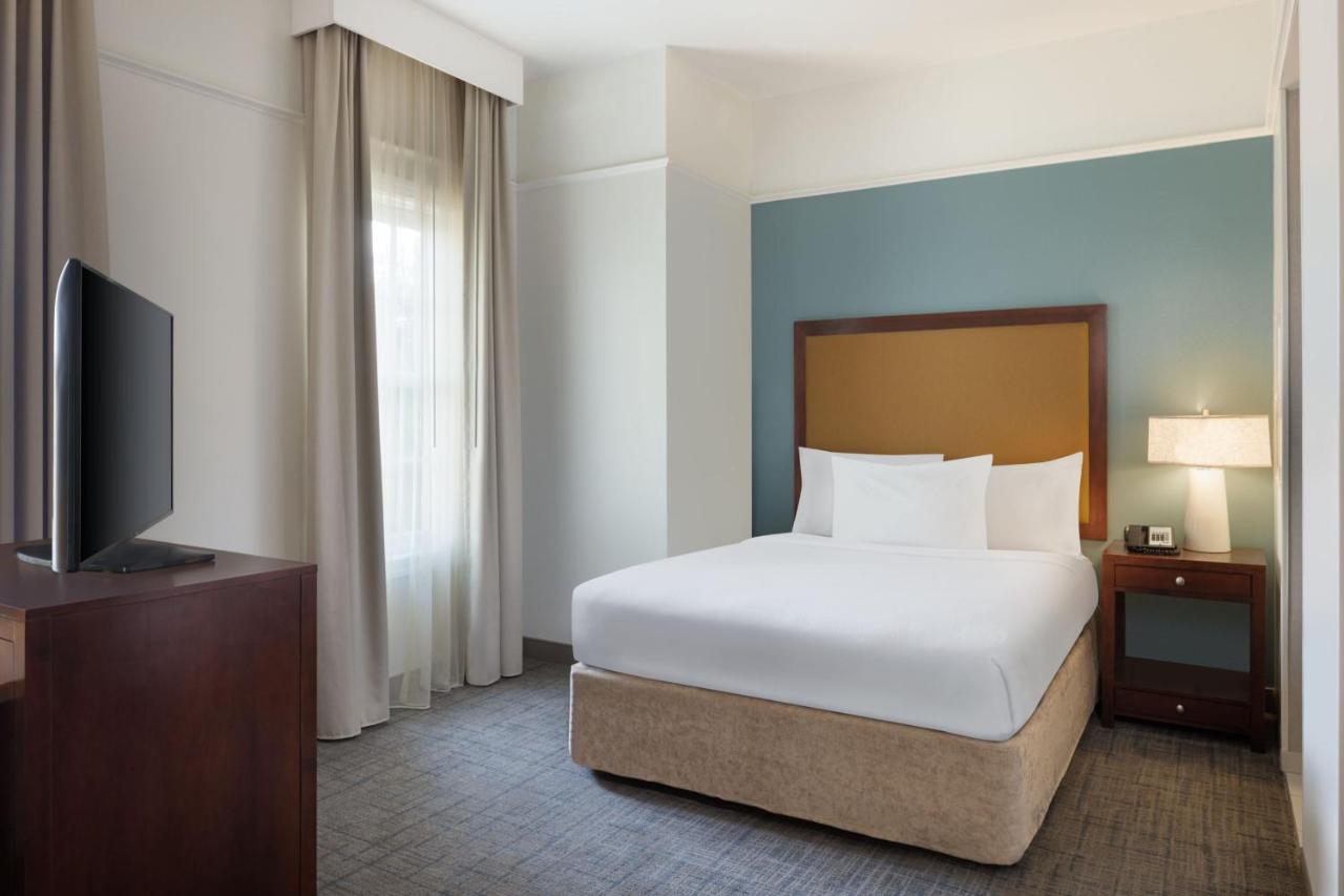 | Residence Inn by Marriott Savannah Downtown/Historic Distric