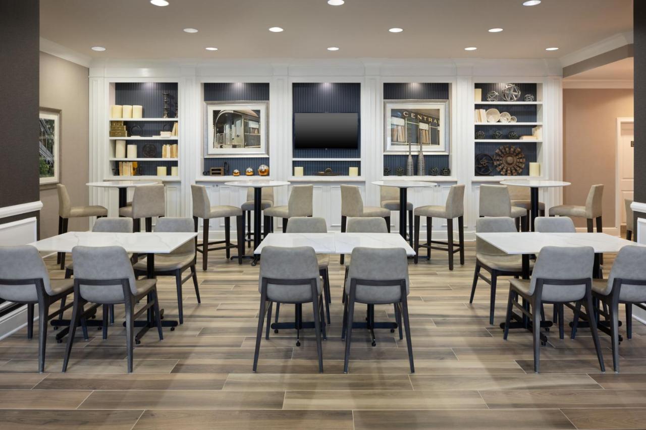 | Residence Inn by Marriott Savannah Downtown/Historic Distric