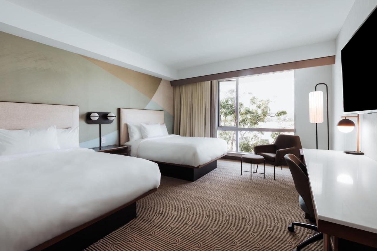 Queen Room with City View at Courtyard by Marriott Santa Barbara Downtown