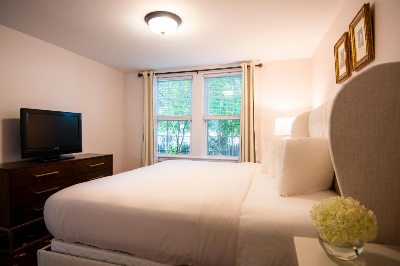 | Bar Harbor Manor