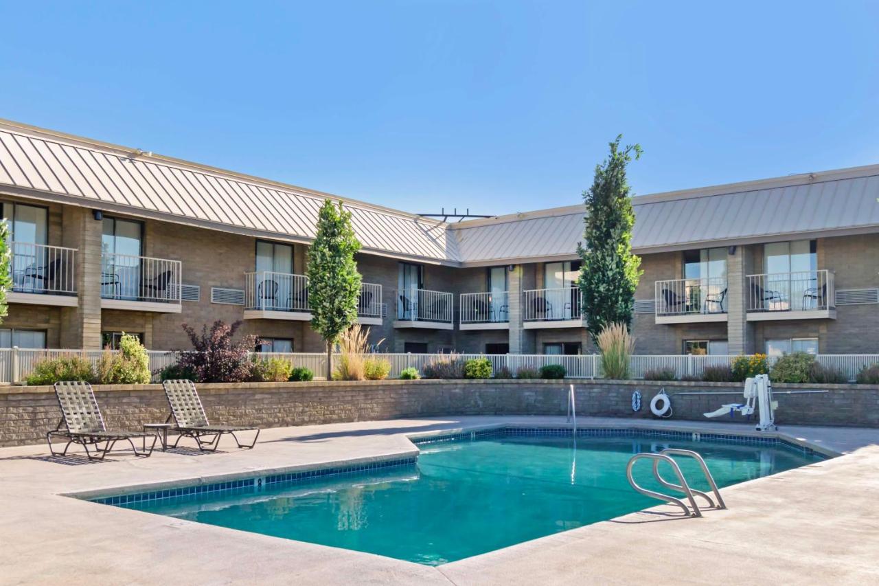  | Best Western Plus Ahtanum Inn