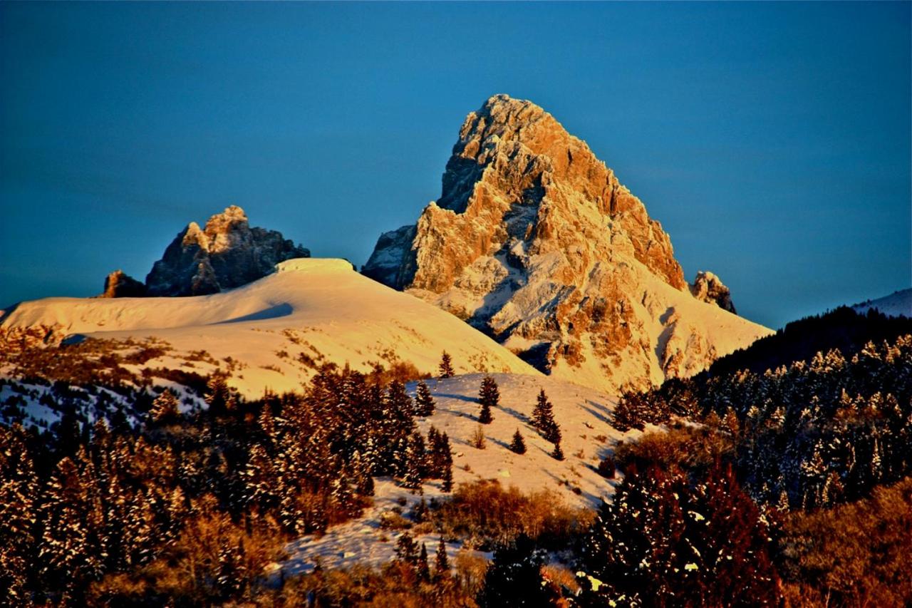 | Teton Hostel HideAway