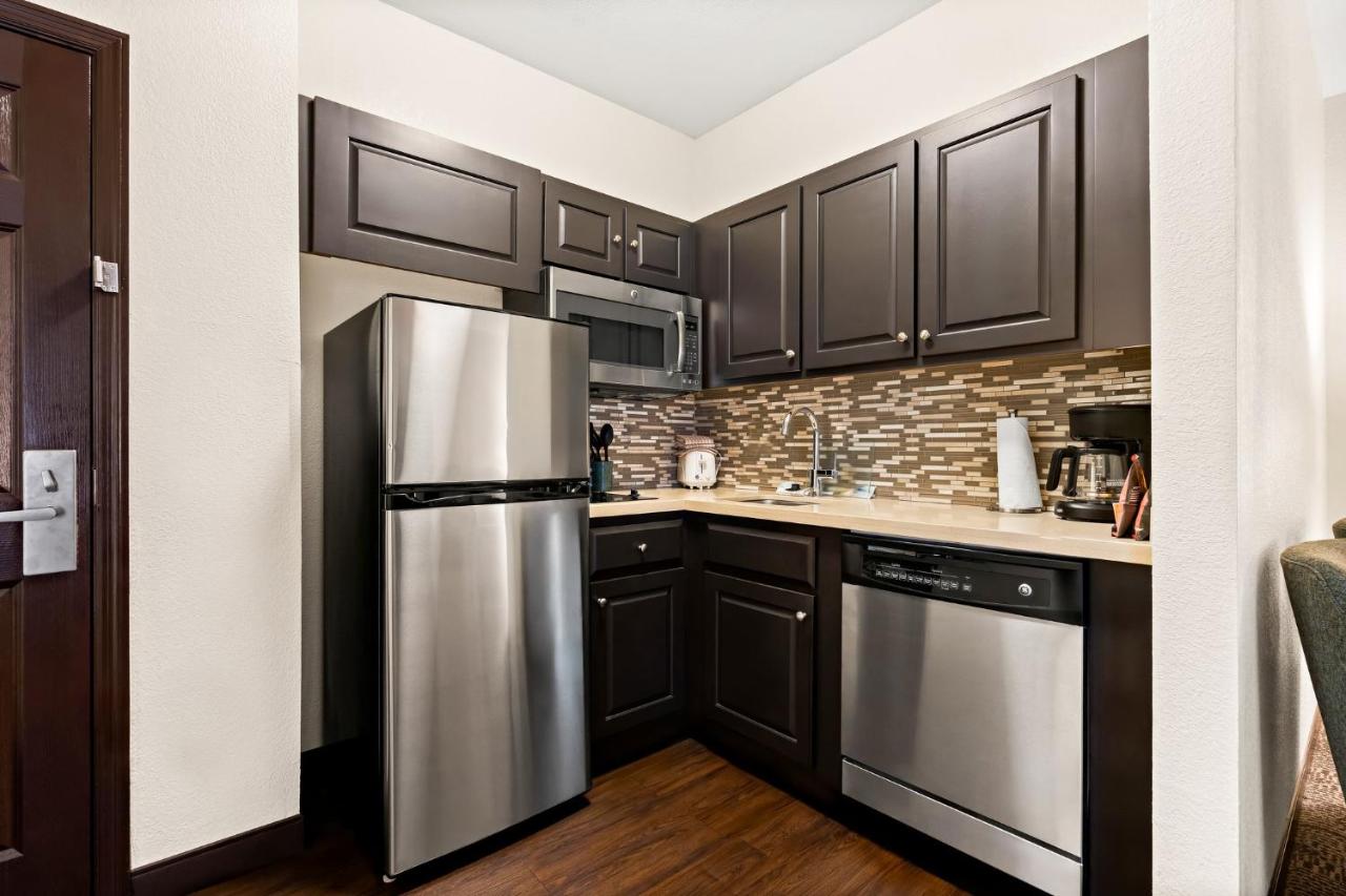 | Staybridge Suites - Cincinnati North, an IHG Hotel