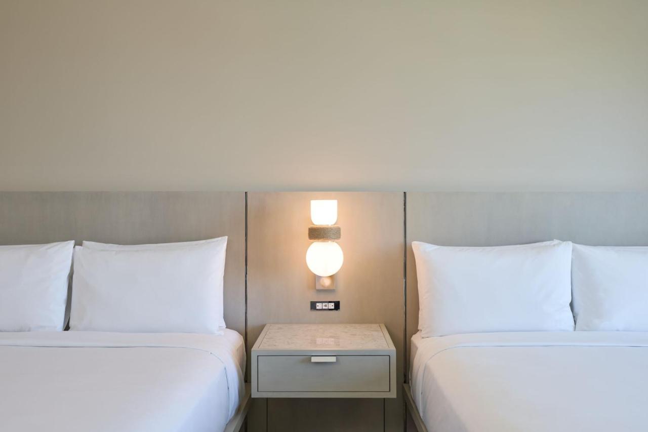 Guest room, 2 Double at Renaissance ClubSport Aliso Viejo Laguna Beach Hotel