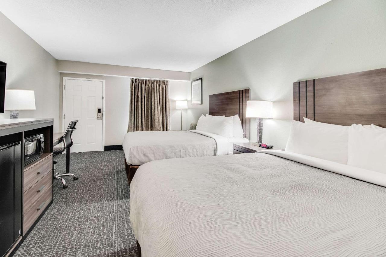 | Quality Inn - White House